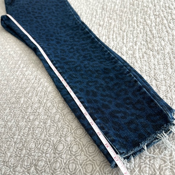 JUDY BLUE Jeans Mid-Rise Leopard Cheetah Print Skinny Raw Hem Blue Size 13/31 - Picture 12 of 15